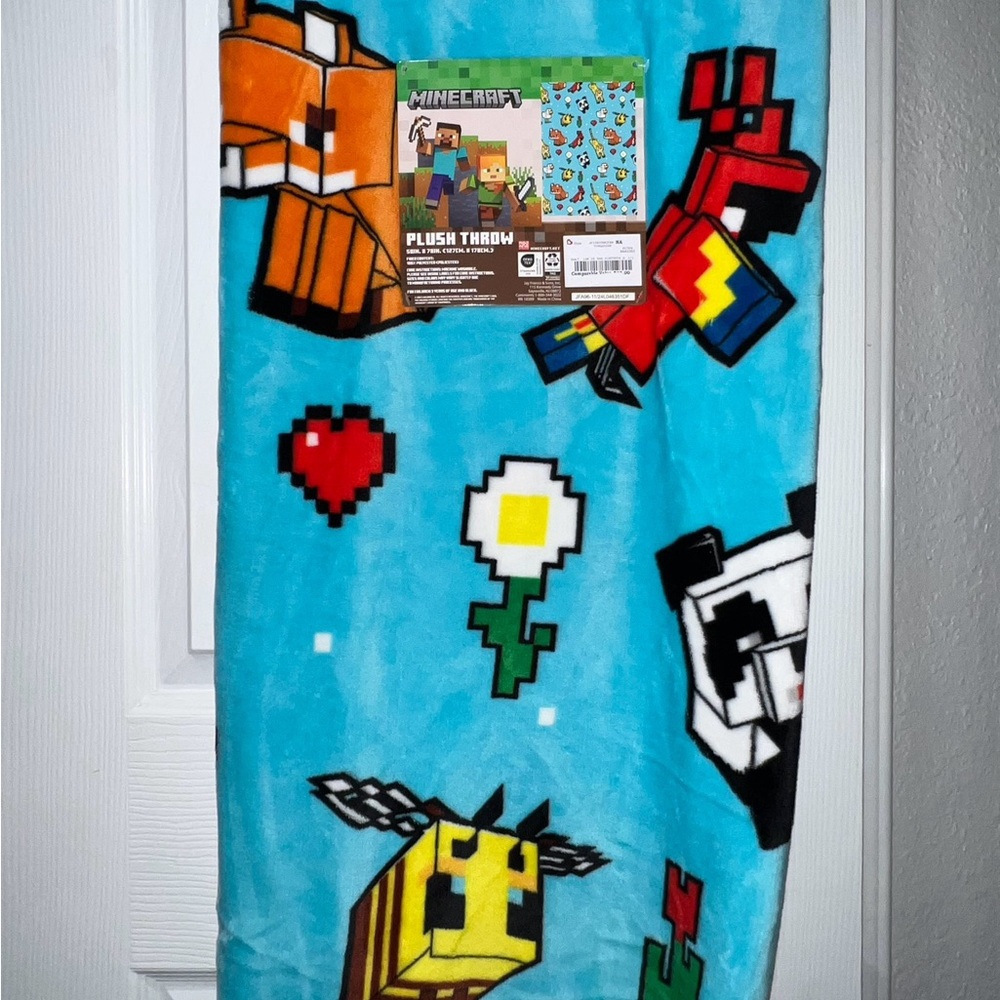 Minecraft Plush Throw Blanket